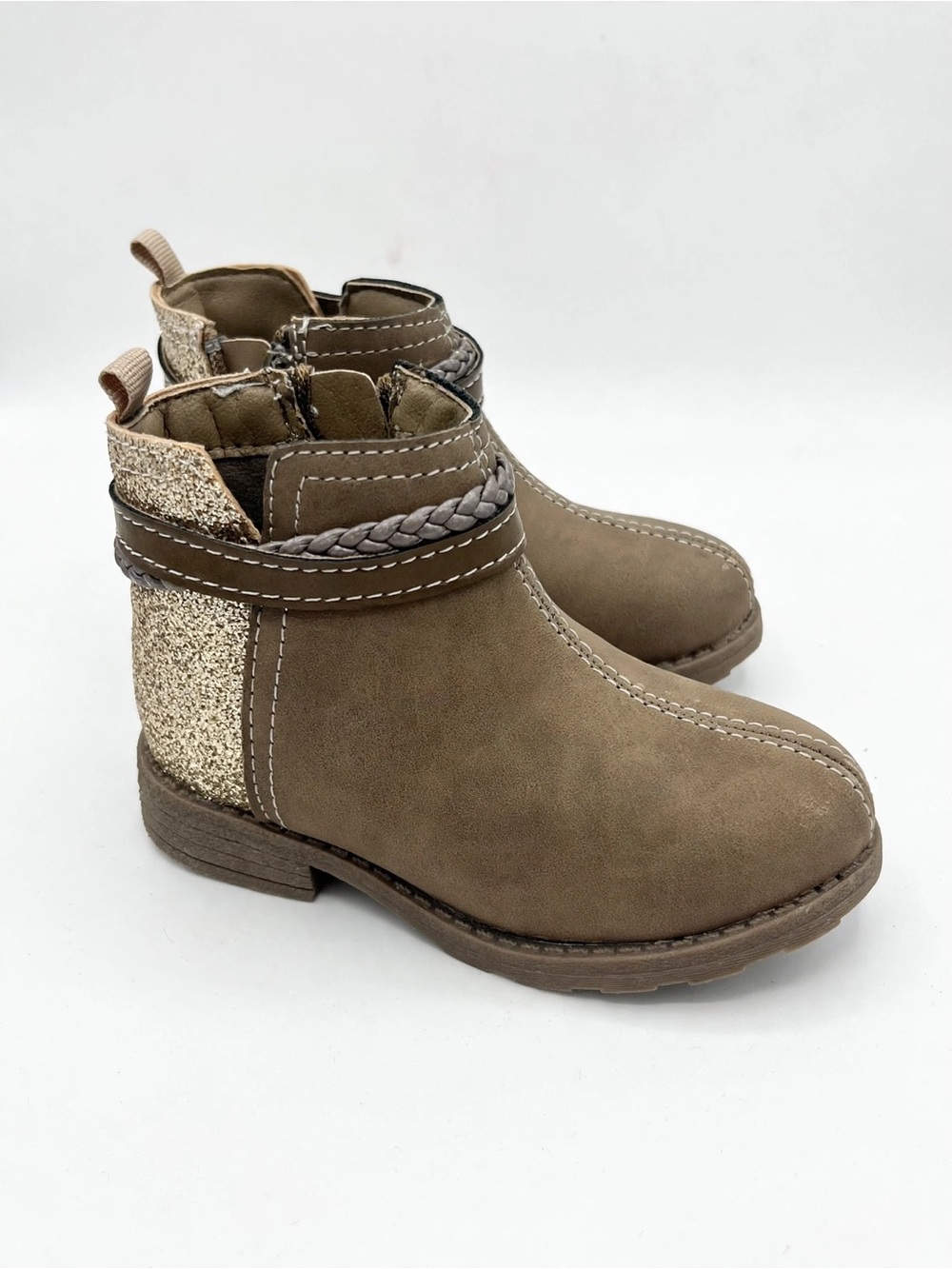 Carter’s Size 8T Sparkle Boot